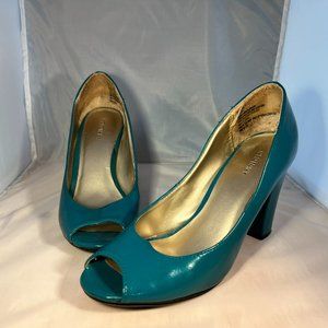 Teal Faux Leather Peep Toe Heels Size 7